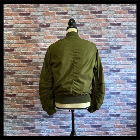 Topshop Zipper Bomber Jacket - Picture 4 of 5